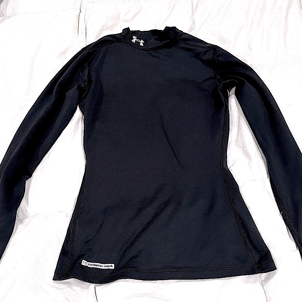 ⚫️Under Armour Coldgear Top: Size Small ✔️Like New